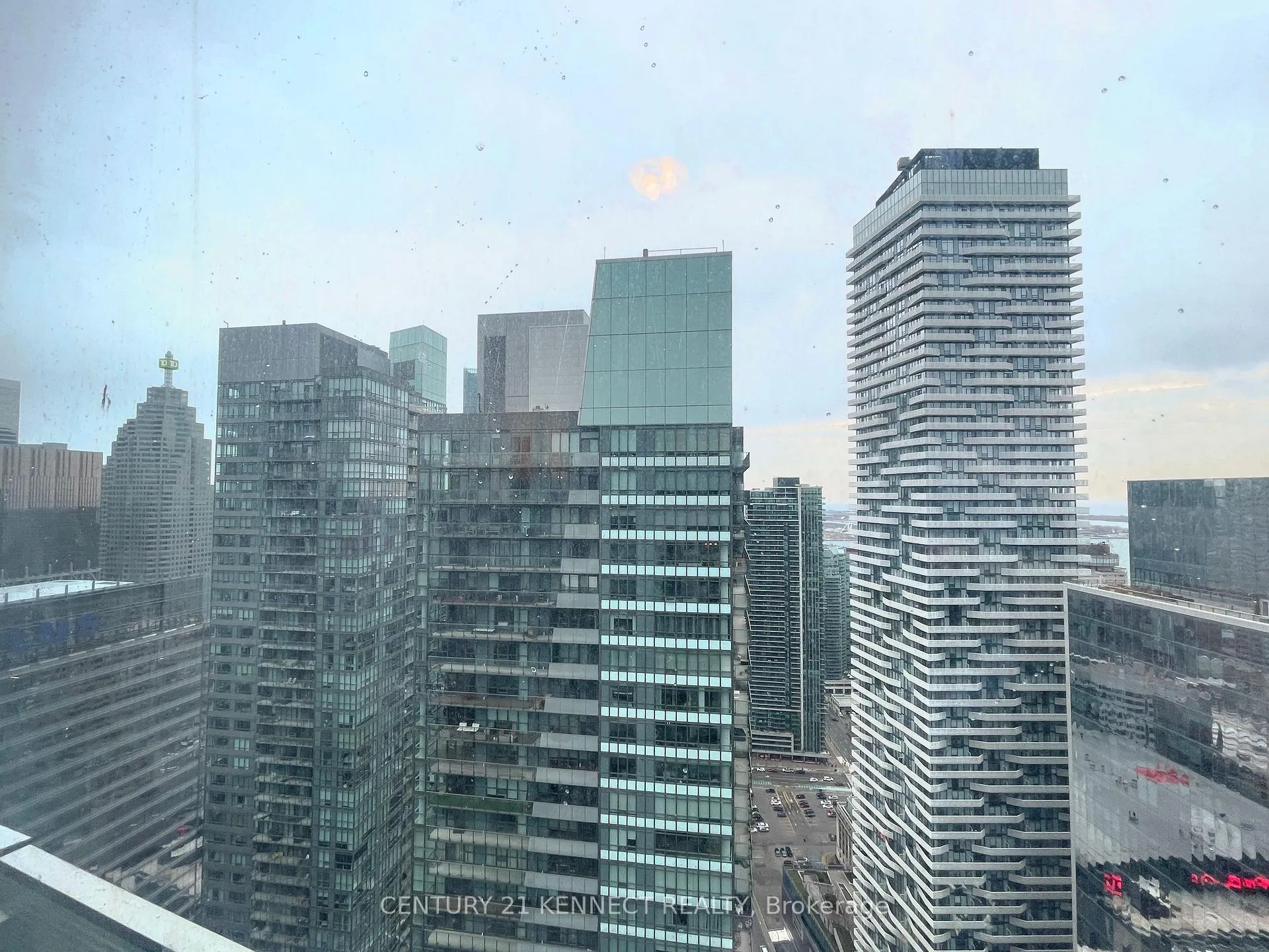 Photo 11 of Unit 4802, 14 York Street, Toronto, Waterfront Communities — HOMEH