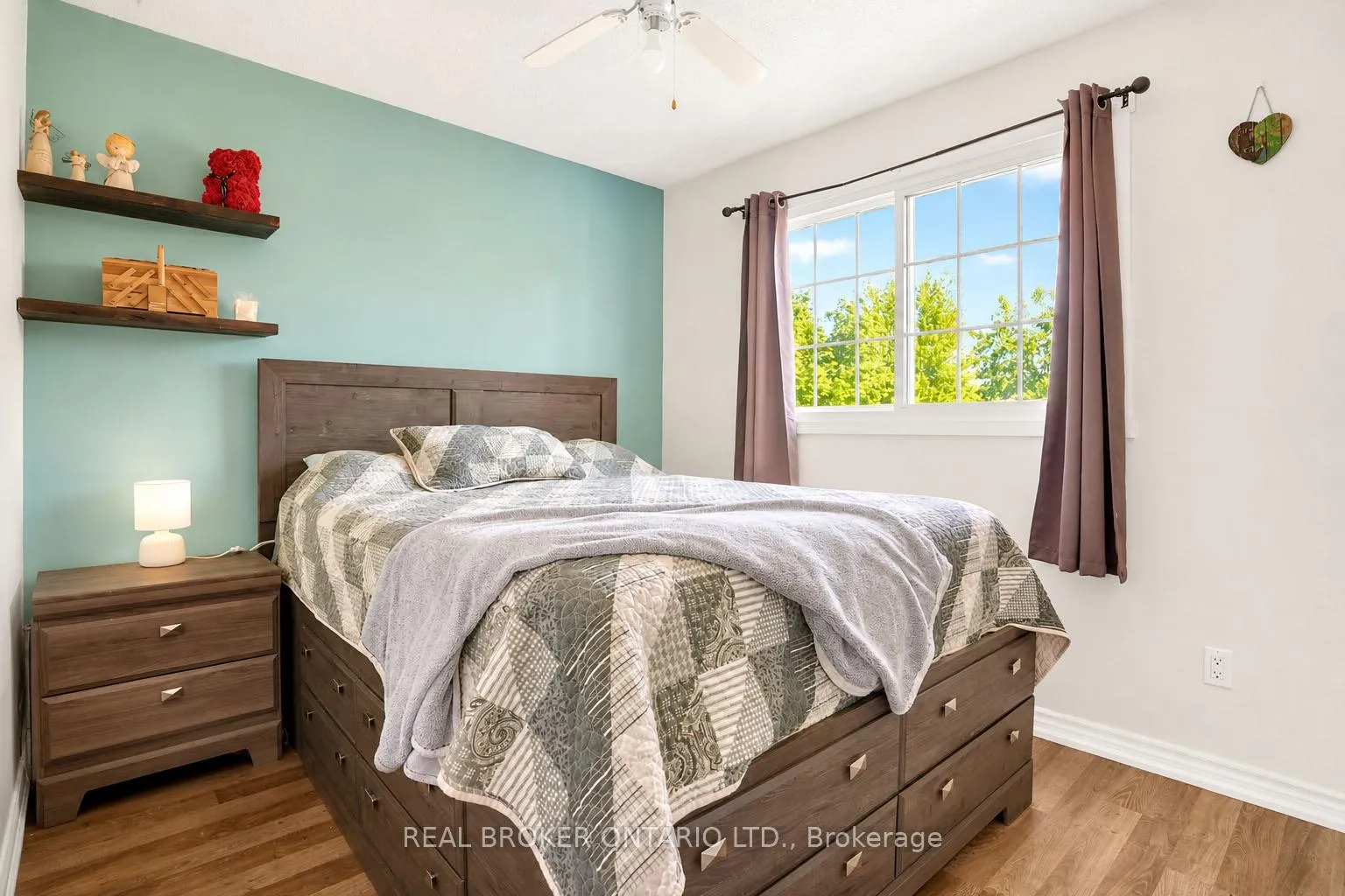 Photo 24 of 104 Moon Drive, Barrie, Ardagh — HOMEH