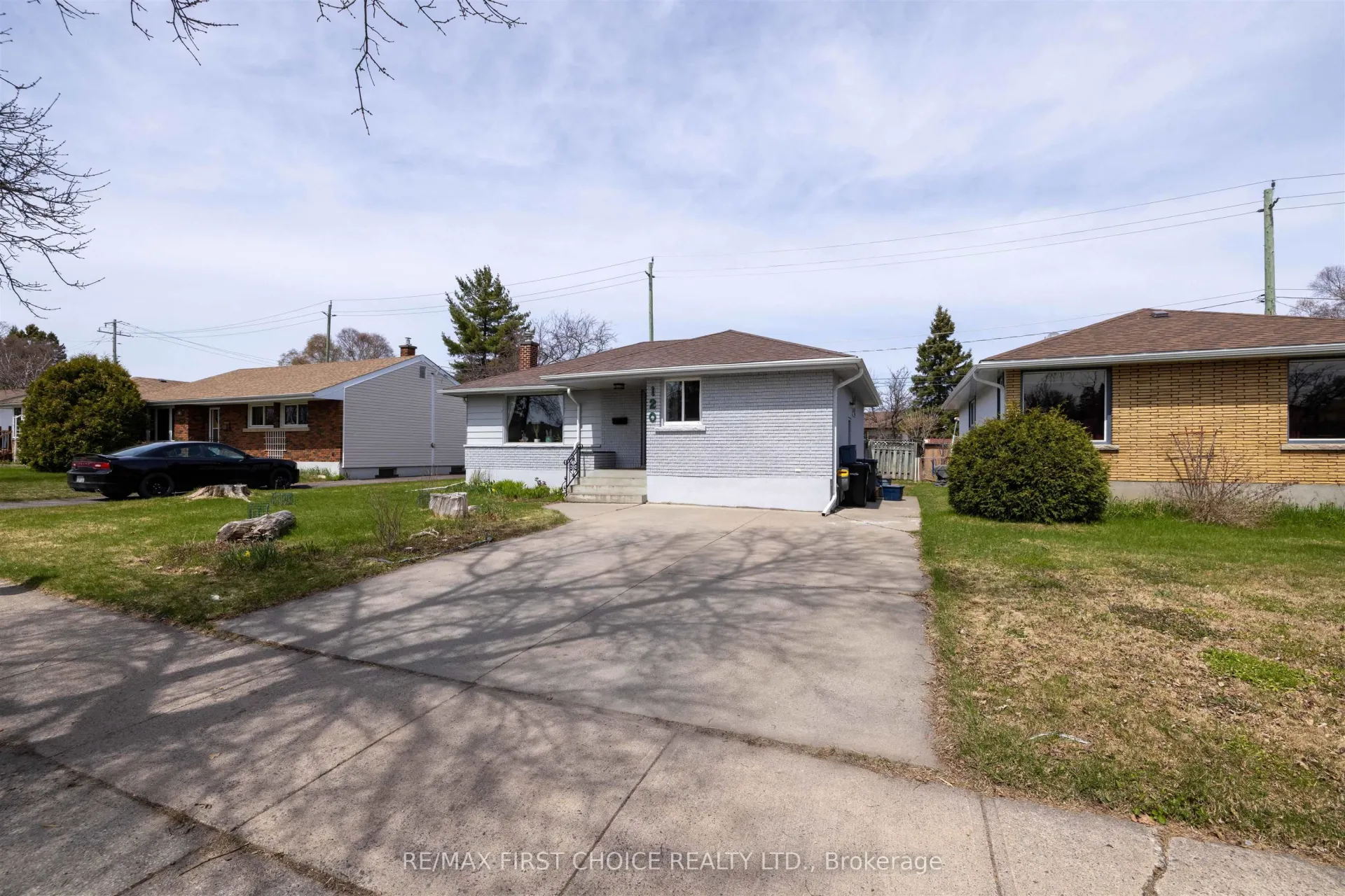 Photo 4 of 120 Robinson Drive, Thunder Bay, Grandview — HOMEH