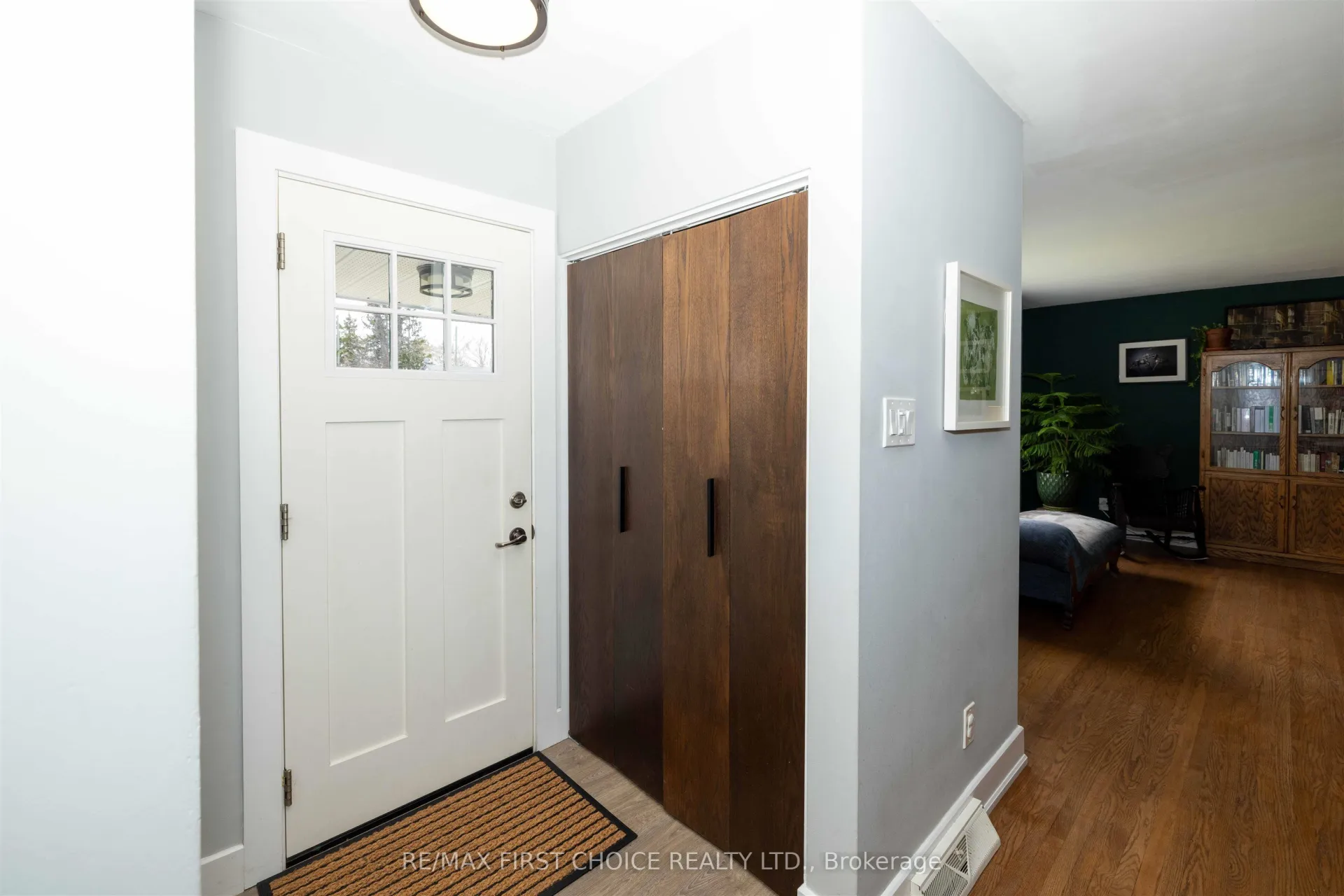Photo 5 of 120 Robinson Drive, Thunder Bay, Grandview — HOMEH