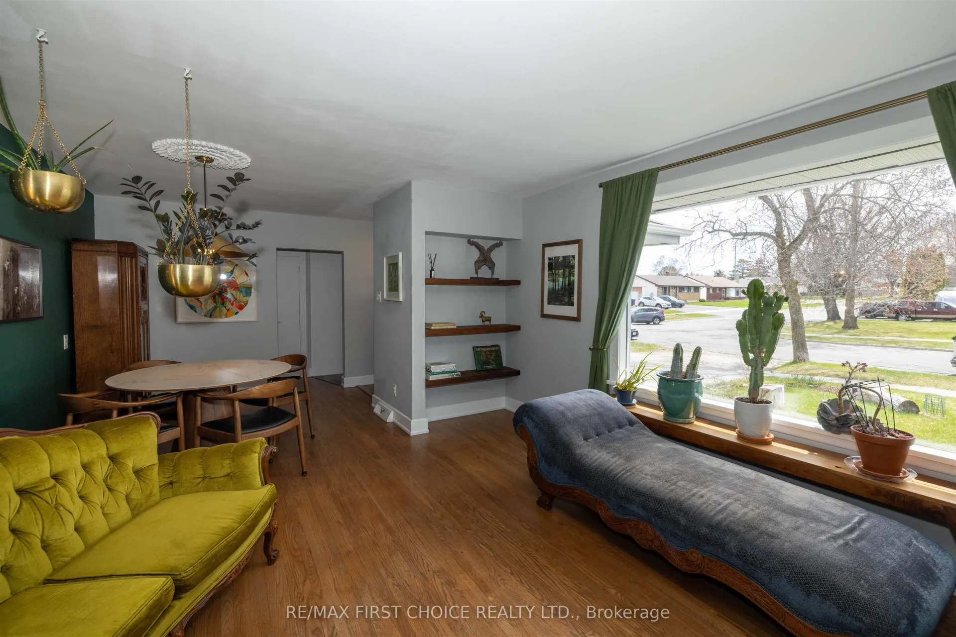Photo 6 of 120 Robinson Drive, Thunder Bay, Grandview — HOMEH