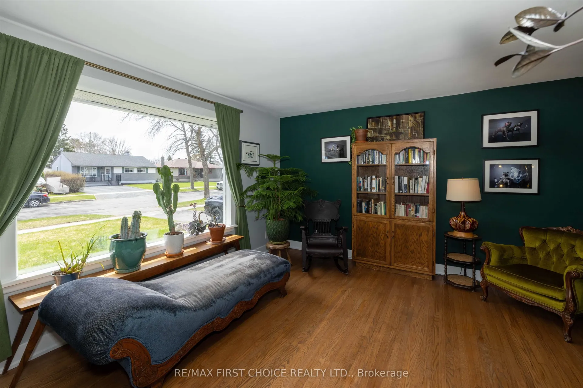 Photo 7 of 120 Robinson Drive, Thunder Bay, Grandview — HOMEH