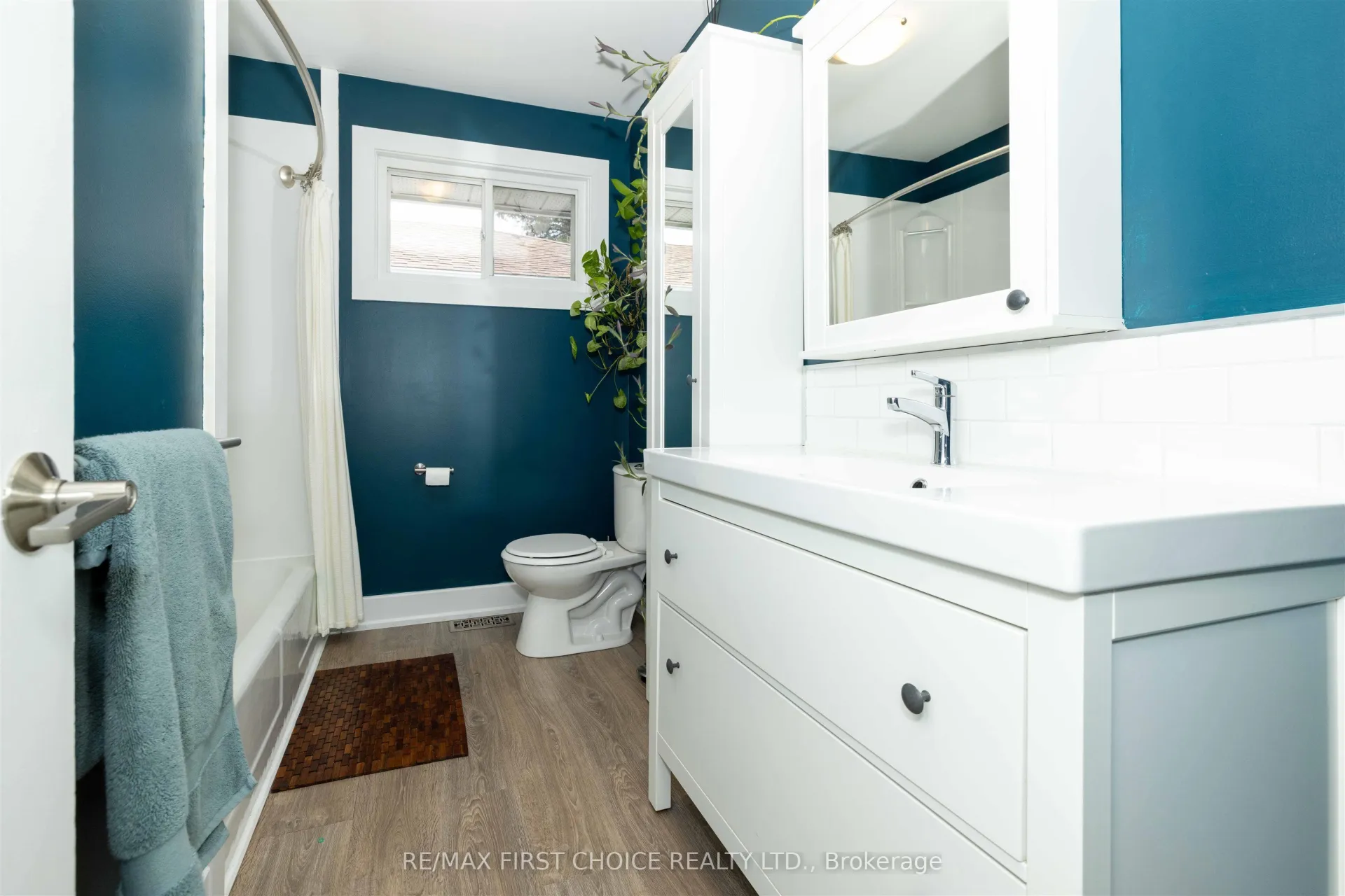 Photo 22 of 120 Robinson Drive, Thunder Bay, Grandview — HOMEH