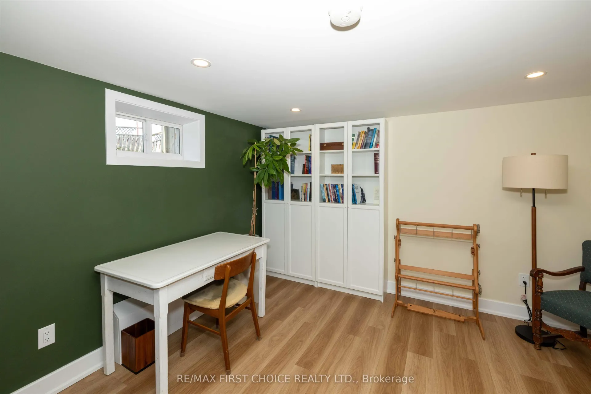 Photo 25 of 120 Robinson Drive, Thunder Bay, Grandview — HOMEH