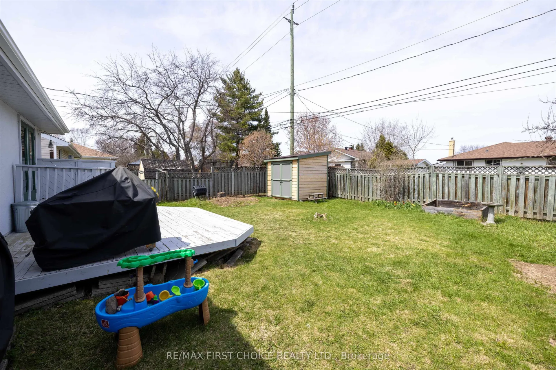 Photo 38 of 120 Robinson Drive, Thunder Bay, Grandview — HOMEH