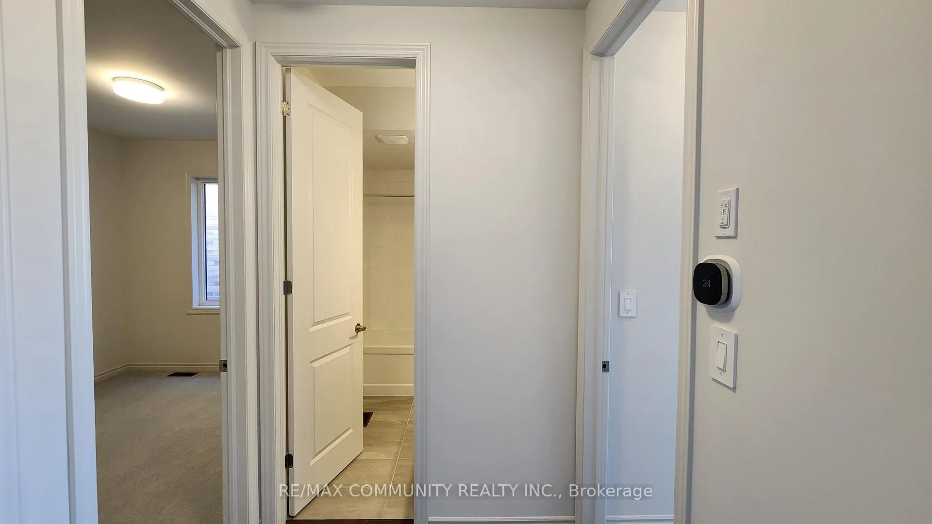 Photo 7 of Unit A, 58 Donald Cameron Crescent, Clarington, Courtice — HOMEH