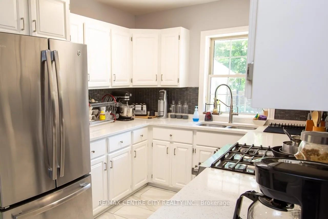 Photo 8 of 6 Prince Albert Street, Middlesex Centre, Delaware Town — HOMEH