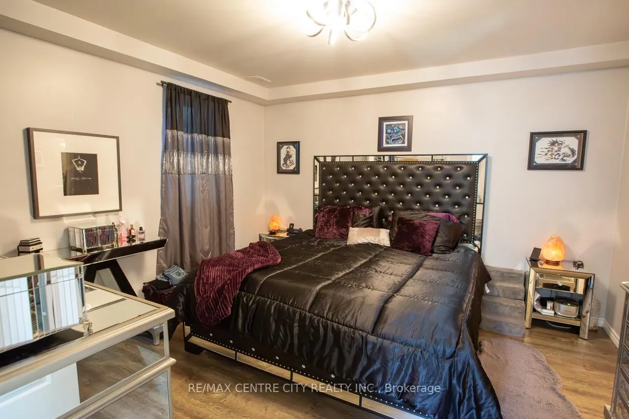 Photo 20 of 6 Prince Albert Street, Middlesex Centre, Delaware Town — HOMEH