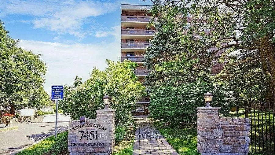 Photo 4 of Unit 101, 7451 Yonge Street, Markham, Thornhill — HOMEH
