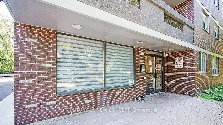 Photo 7 of Unit 101, 7451 Yonge Street, Markham, Thornhill — HOMEH