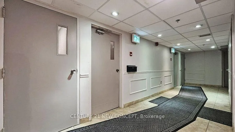 Photo 14 of Unit 101, 7451 Yonge Street, Markham, Thornhill — HOMEH