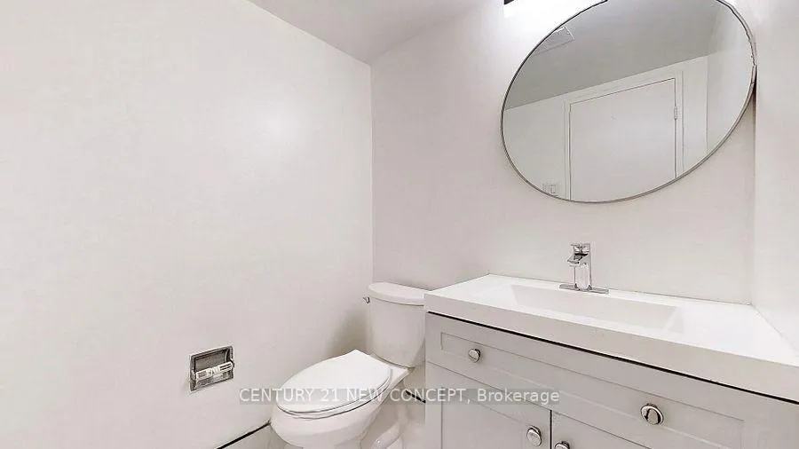 Photo 31 of Unit 101, 7451 Yonge Street, Markham, Thornhill — HOMEH