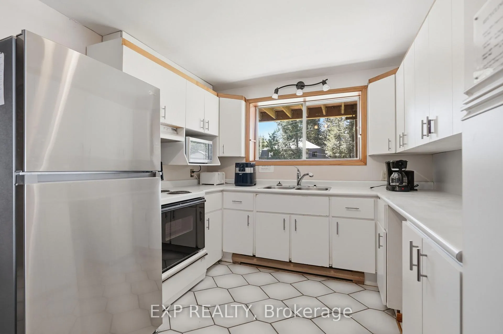 Photo 29 of 3758 Highway 518 E, Kearney, Proudfoot — HOMEH