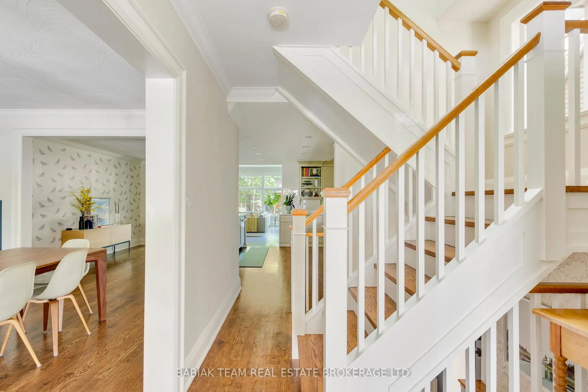 Photo 4 of 311 Armadale Avenue, Toronto, Runnymede-Bloor West Village — HOMEH