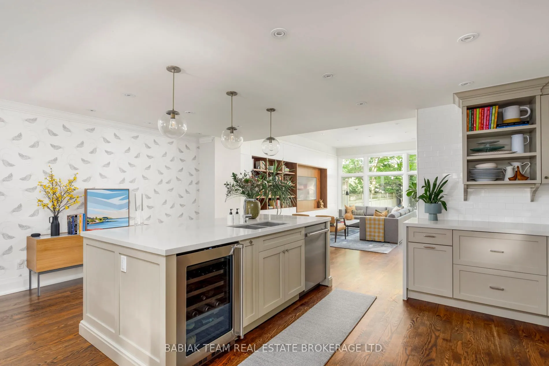 Photo 11 of 311 Armadale Avenue, Toronto, Runnymede-Bloor West Village — HOMEH