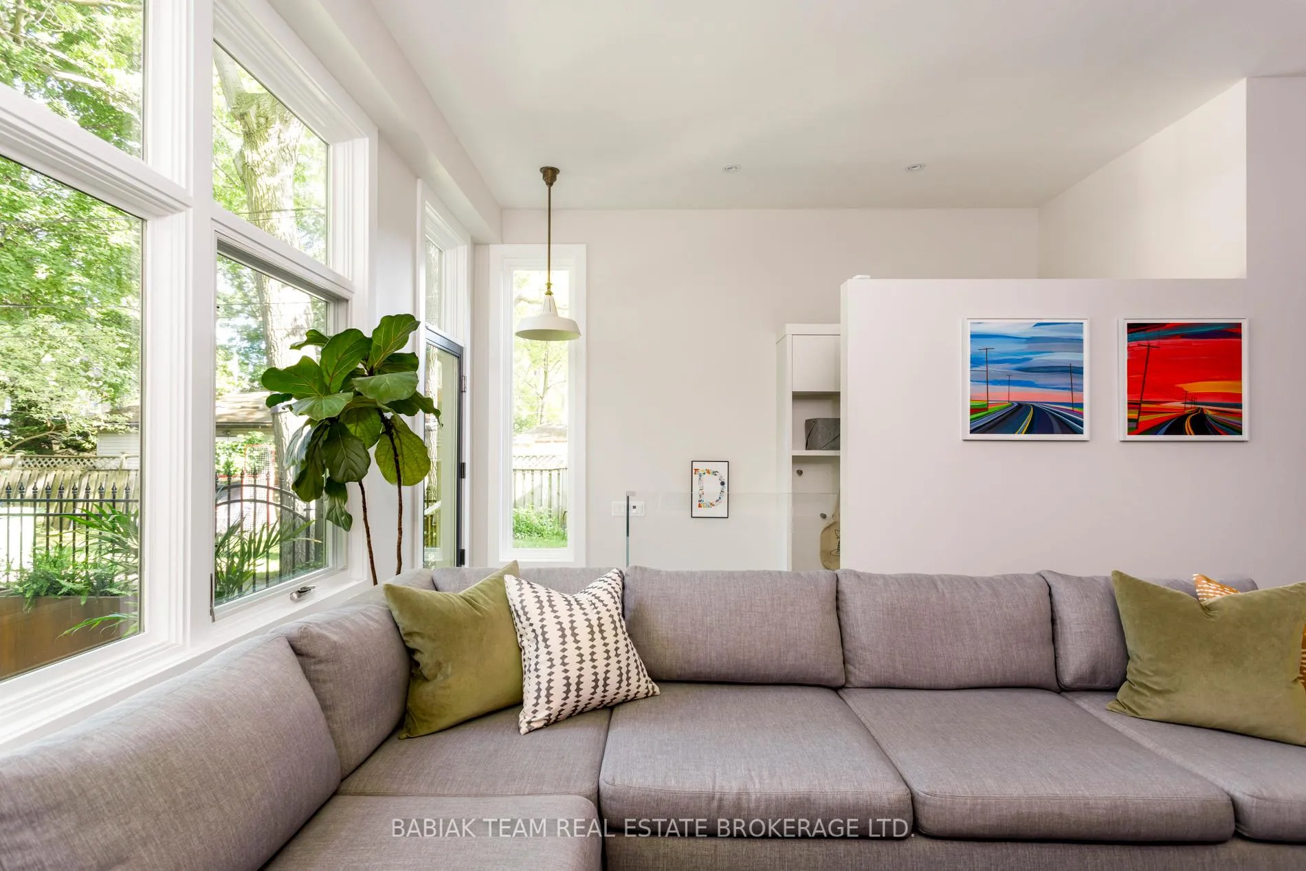 Photo 17 of 311 Armadale Avenue, Toronto, Runnymede-Bloor West Village — HOMEH