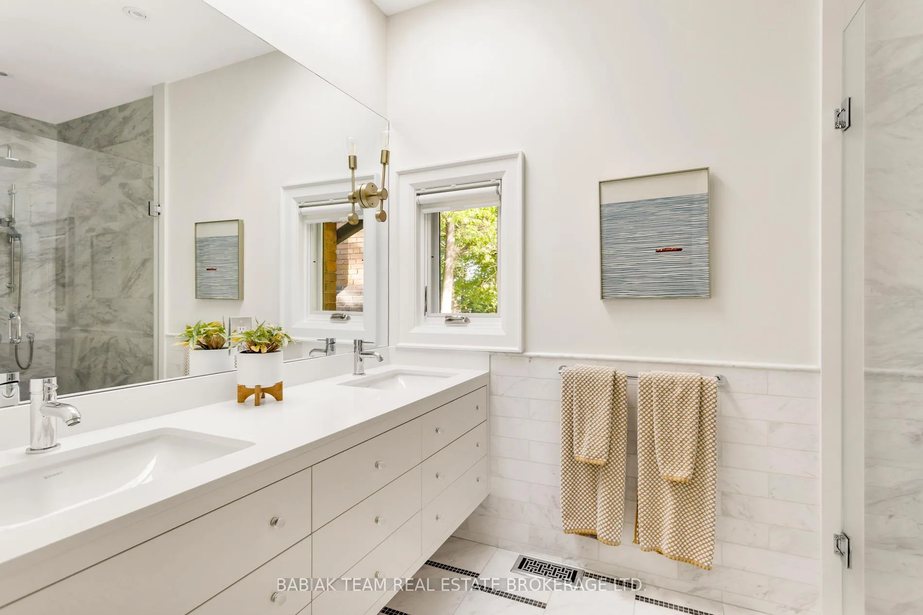 Photo 26 of 311 Armadale Avenue, Toronto, Runnymede-Bloor West Village — HOMEH