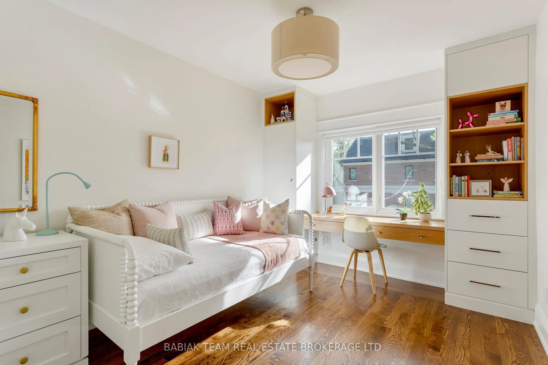 Photo 31 of 311 Armadale Avenue, Toronto, Runnymede-Bloor West Village — HOMEH