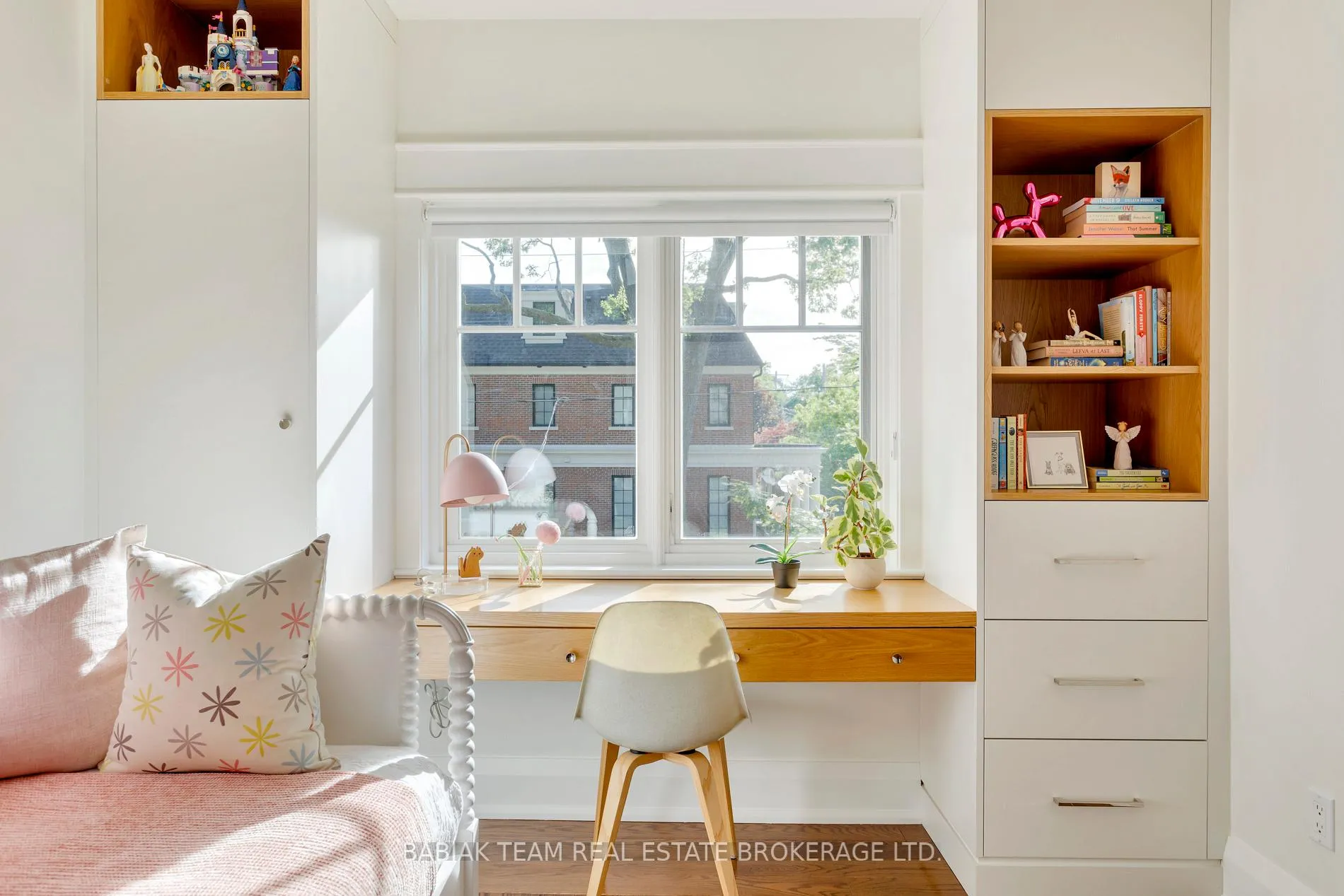 Photo 32 of 311 Armadale Avenue, Toronto, Runnymede-Bloor West Village — HOMEH