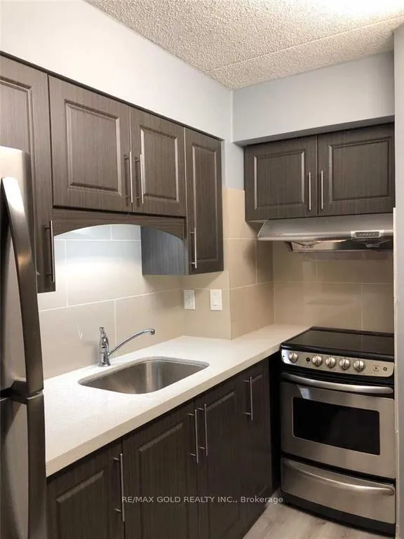 Photo 9 of Unit 111, 30 Hickory Street, Waterloo, Beechwood/University — HOMEH