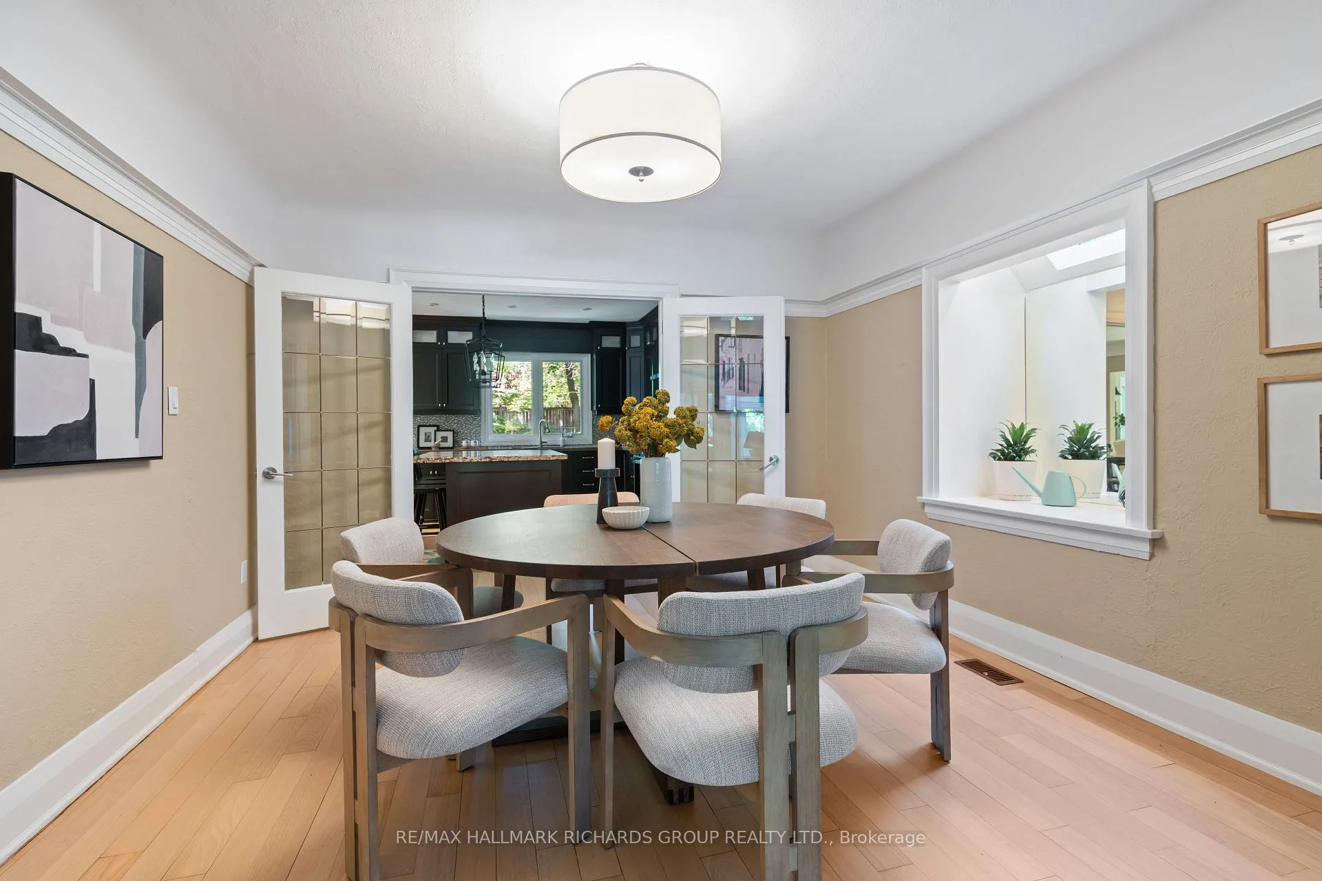 Photo 7 of 10 Springbank Avenue, Scarborough, Birchcliffe-Cliffside — HOMEH