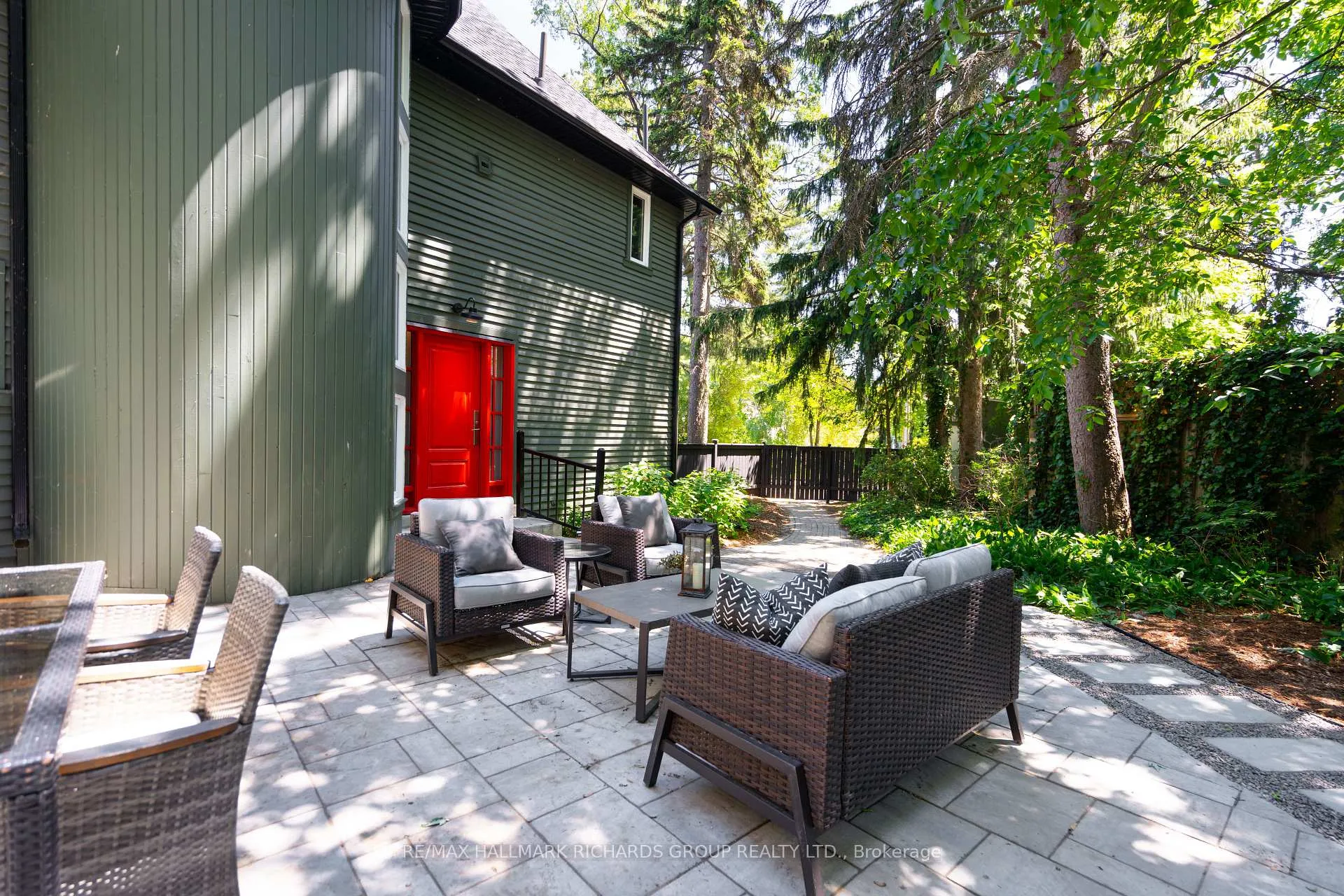 Photo 30 of 10 Springbank Avenue, Scarborough, Birchcliffe-Cliffside — HOMEH