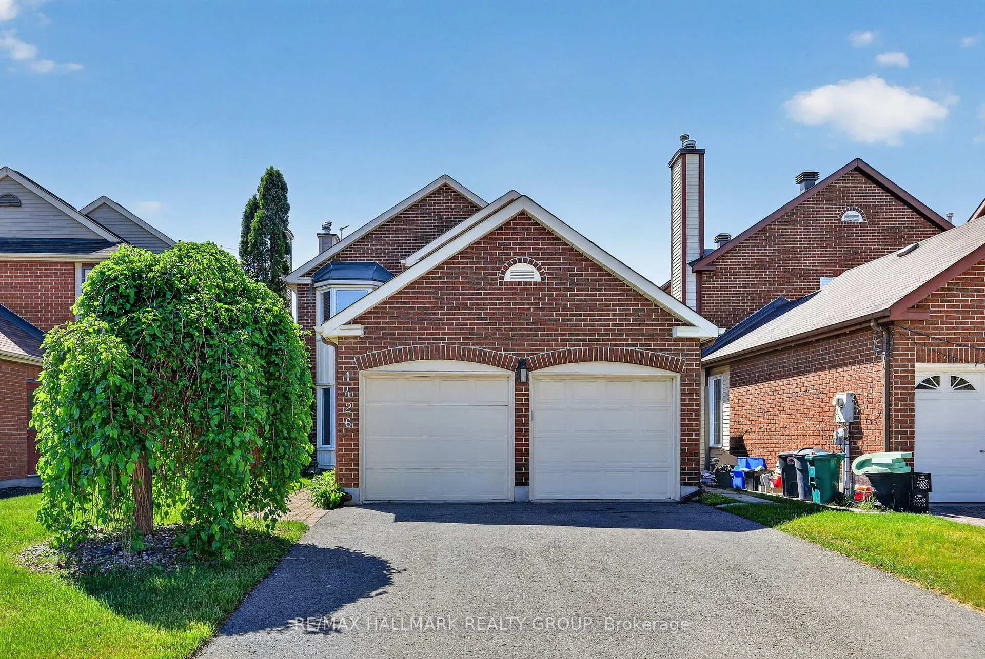 Photo 2 of 1426 Progress Place, Ottawa, Pineview — HOMEH