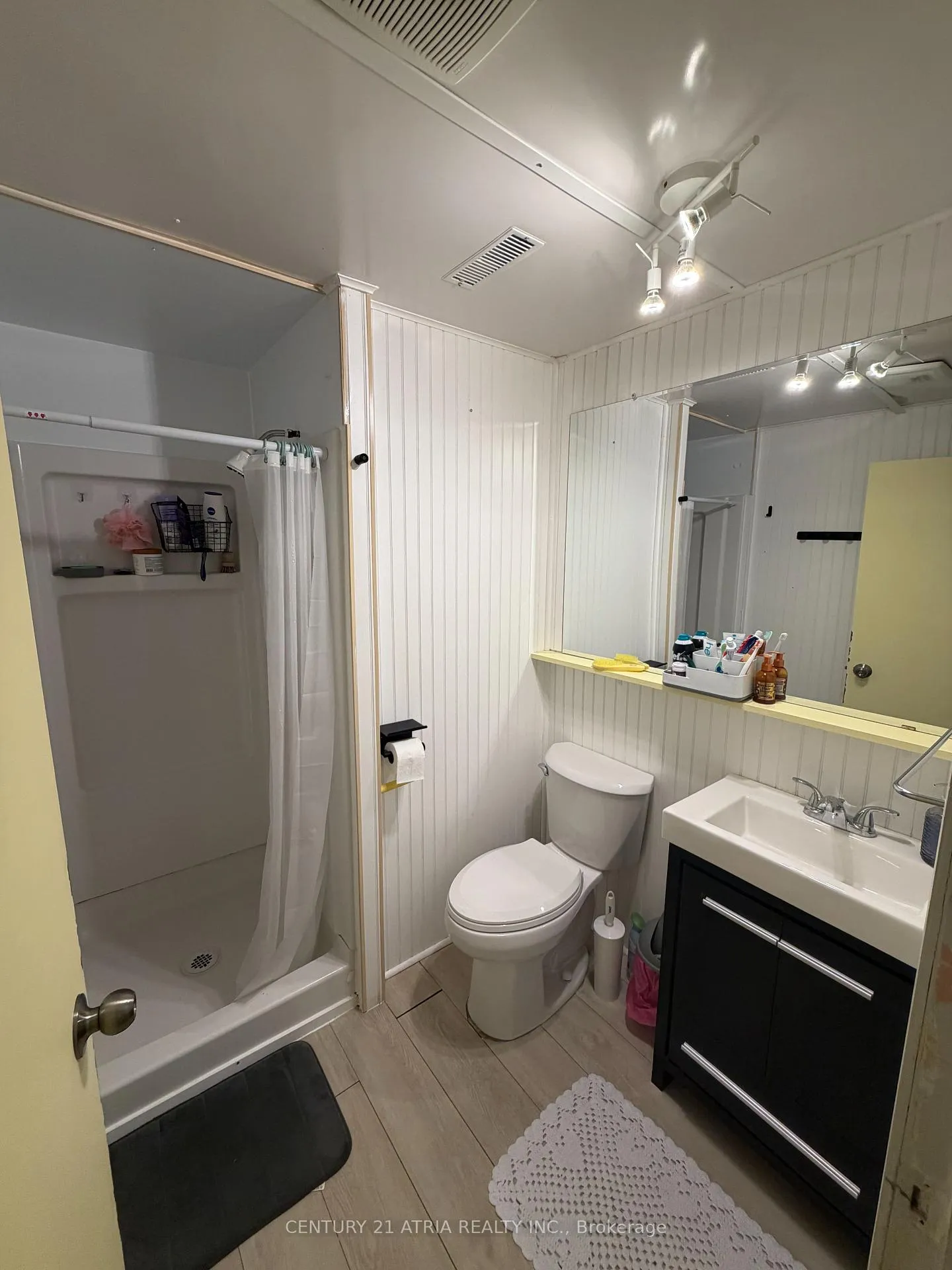 Photo 7 of 10 Iber Court, Aurora, Aurora Village — HOMEH