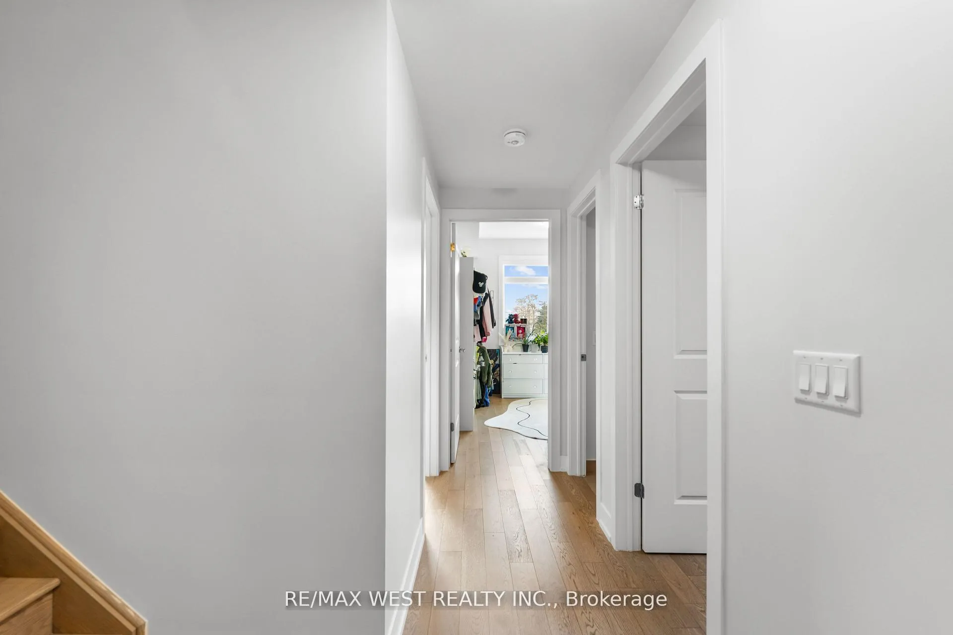Photo 23 of 1062 Douglas McCurdy Common, Mississauga, Lakeview — HOMEH