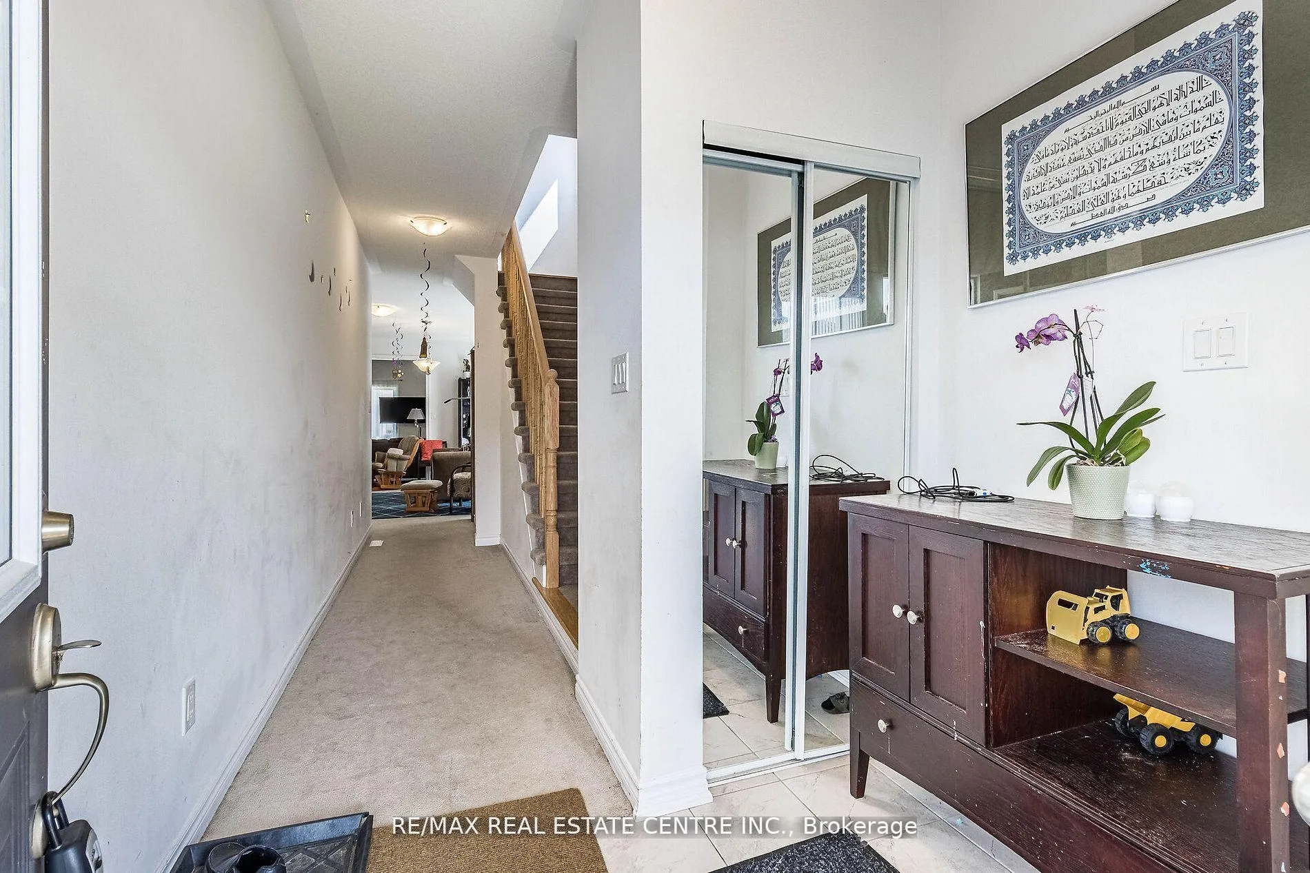 Photo 4 of 206 Werry Avenue, Southgate — HOMEH