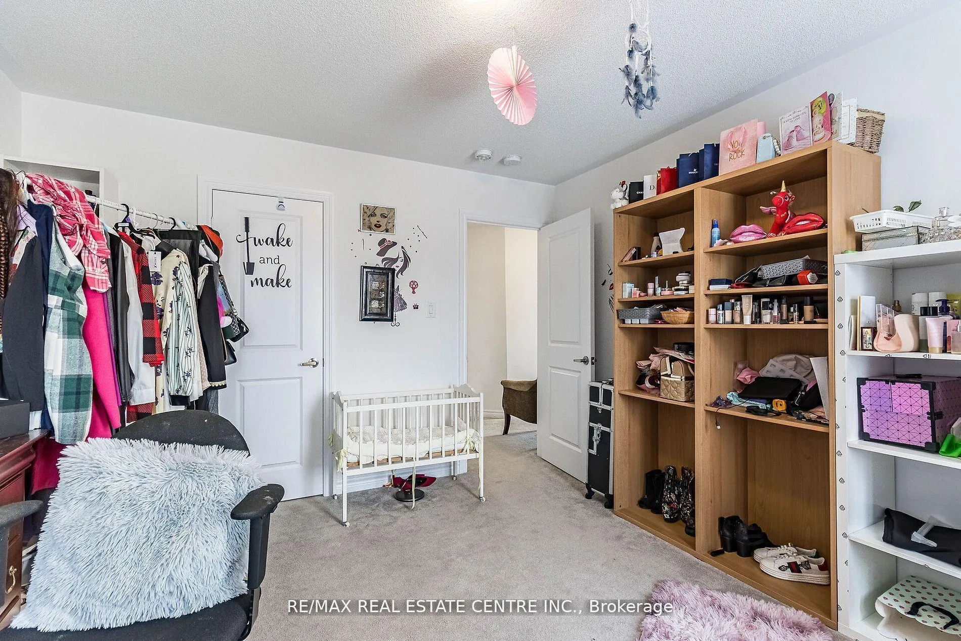 Photo 19 of 206 Werry Avenue, Southgate — HOMEH