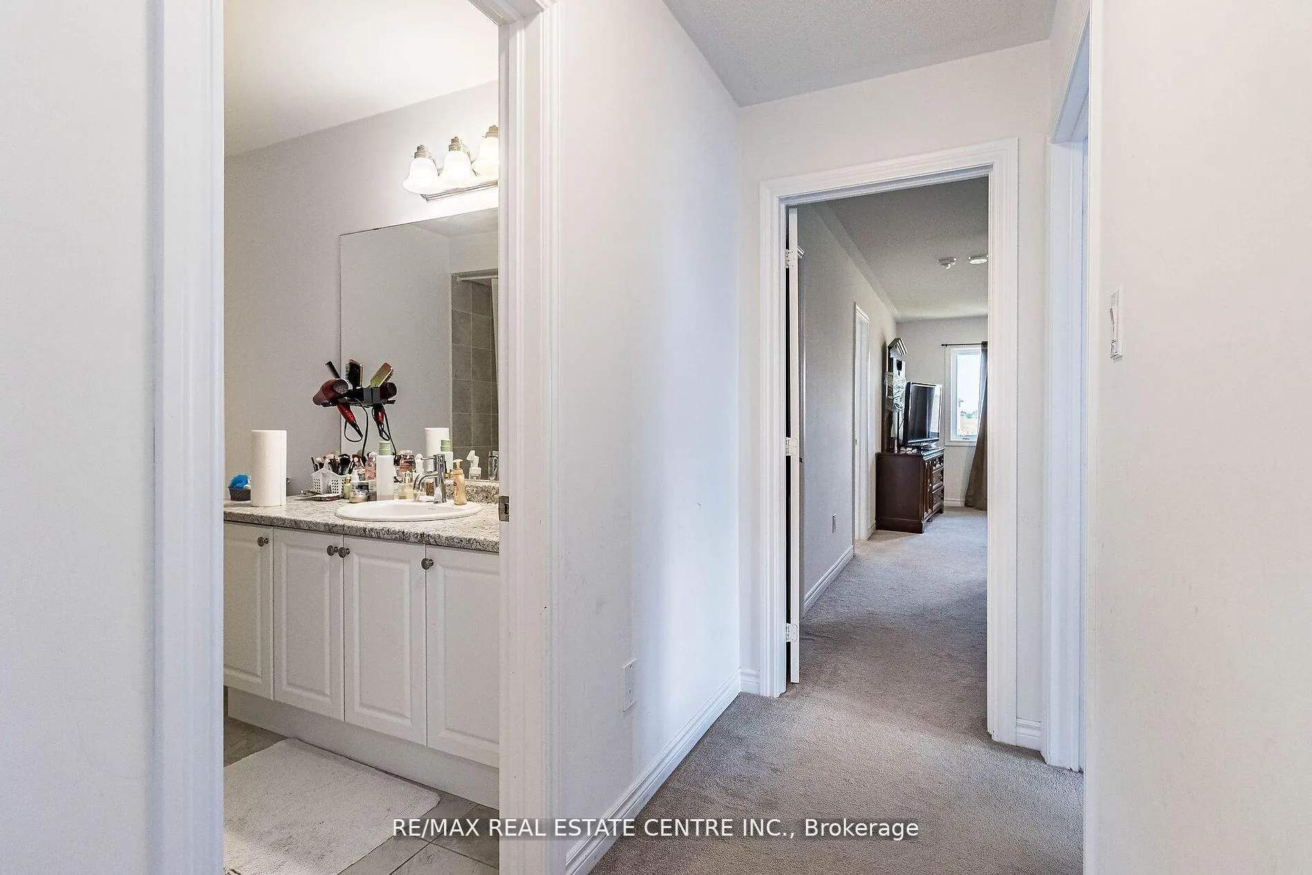 Photo 20 of 206 Werry Avenue, Southgate — HOMEH