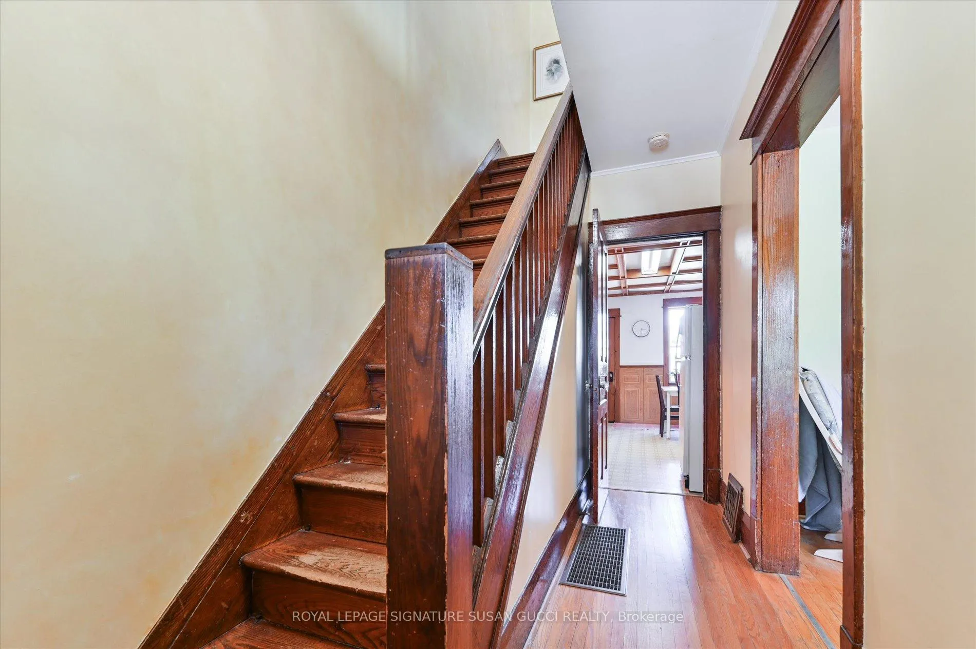 Photo 11 of 90 Glebeholme Boulevard, Toronto, Danforth — HOMEH