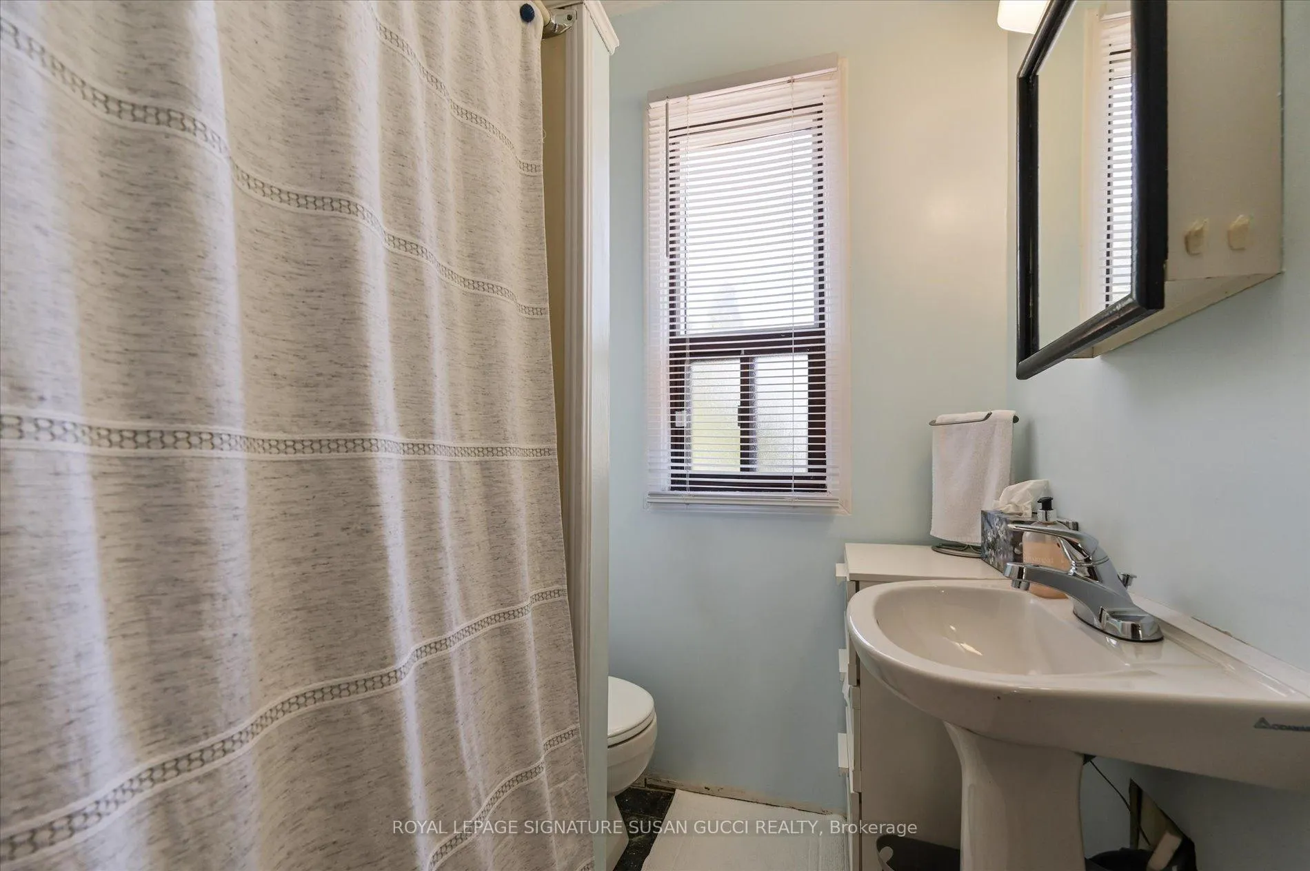 Photo 18 of 90 Glebeholme Boulevard, Toronto, Danforth — HOMEH
