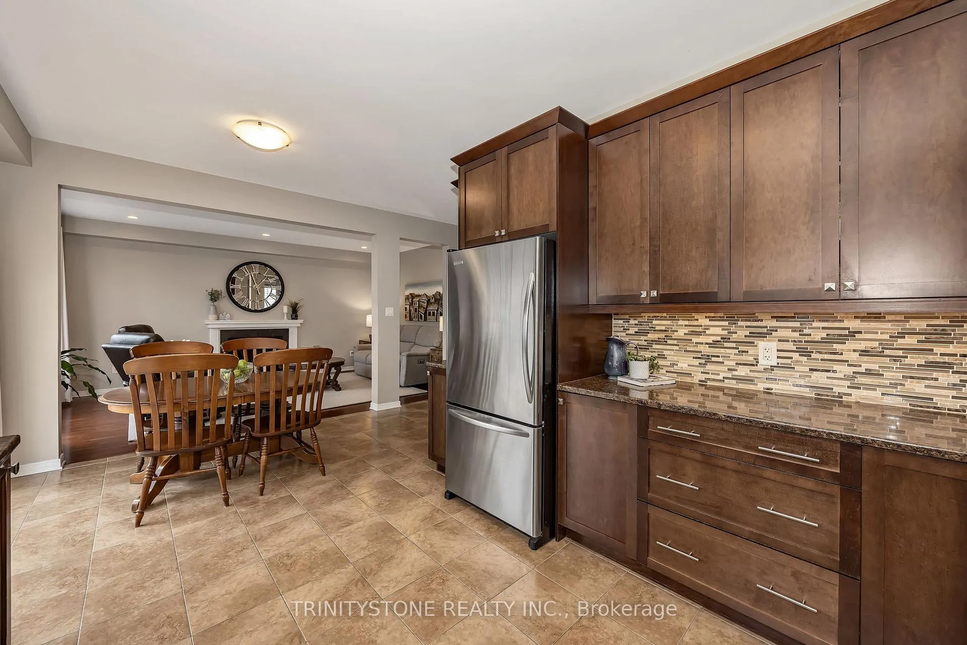 Photo 16 of 502 Dalewood Crescent, Ottawa, Stittsville (South) — HOMEH