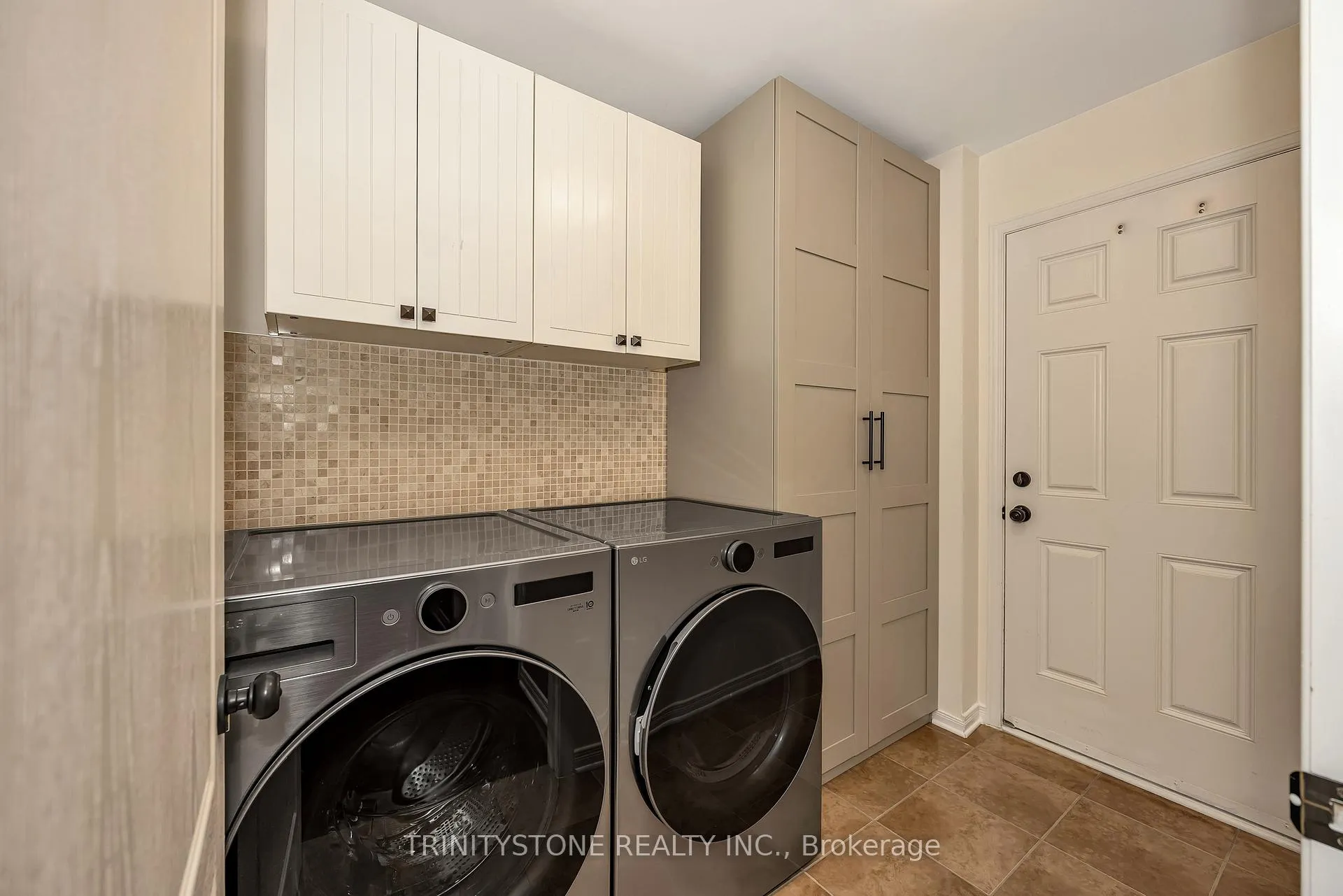 Photo 21 of 502 Dalewood Crescent, Ottawa, Stittsville (South) — HOMEH