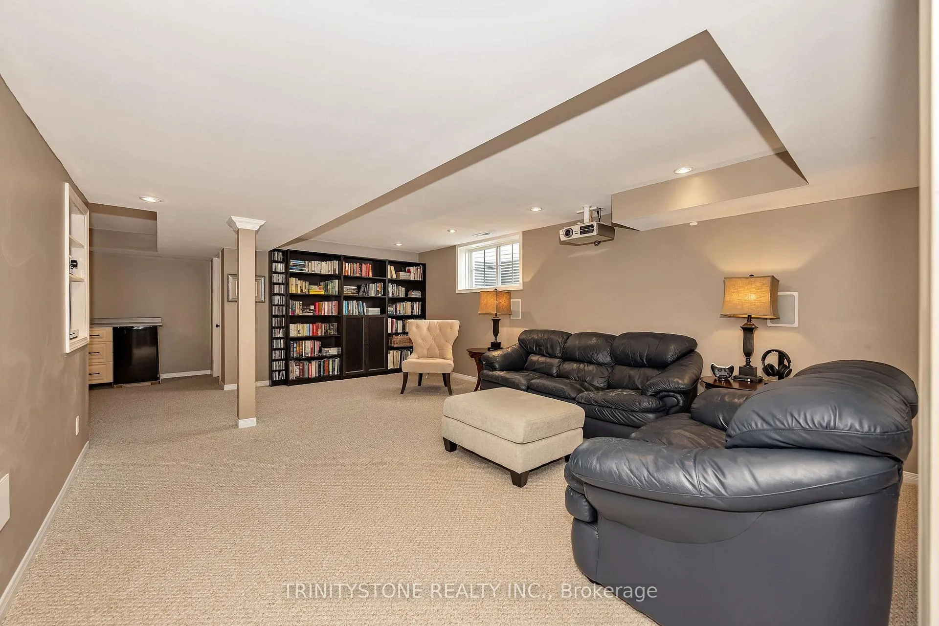 Photo 38 of 502 Dalewood Crescent, Ottawa, Stittsville (South) — HOMEH