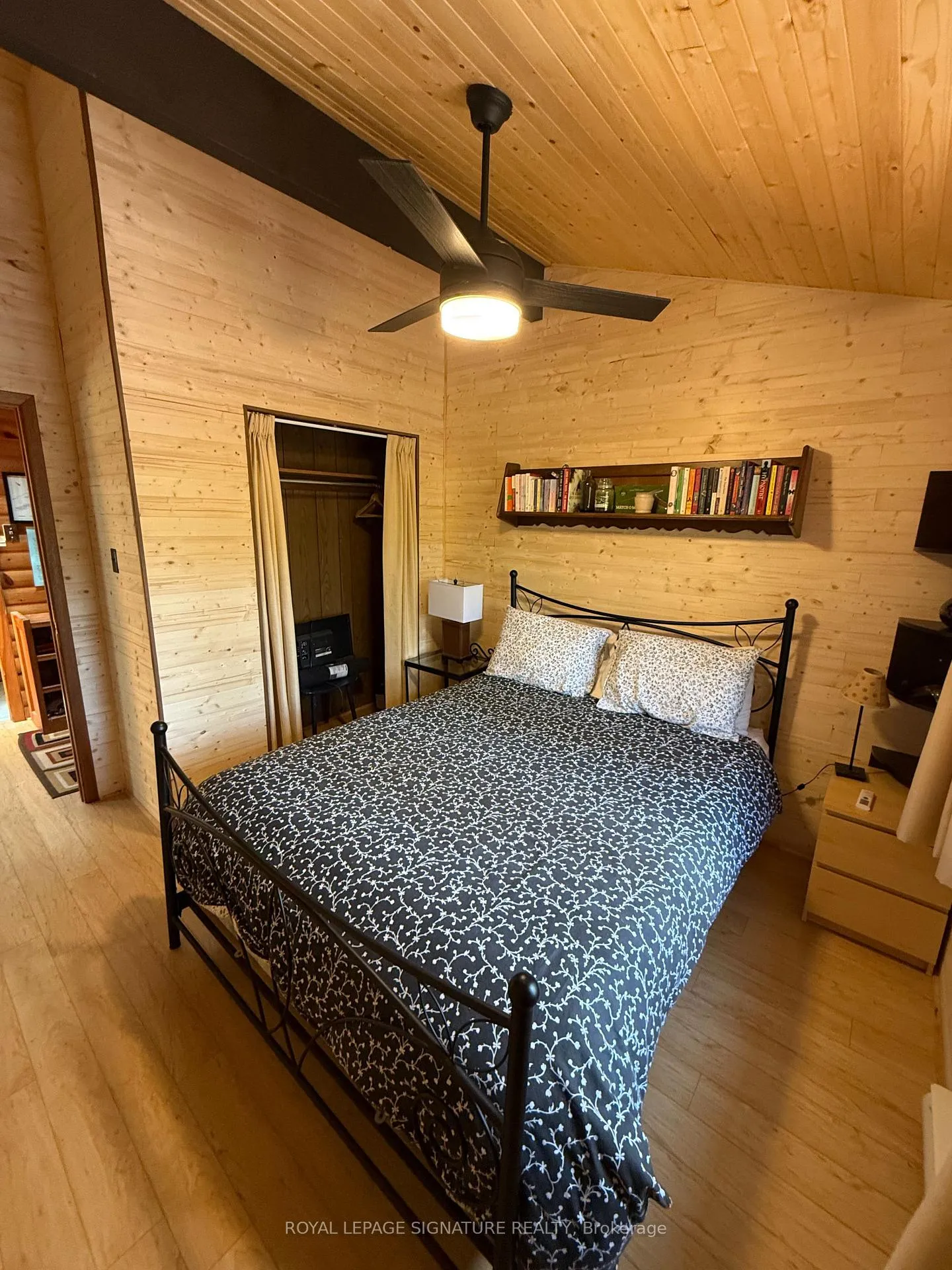 Photo 7 of 1743 North Muldrew Lake Road, Gravenhurst, Wood (Gravenhurst) — HOMEH