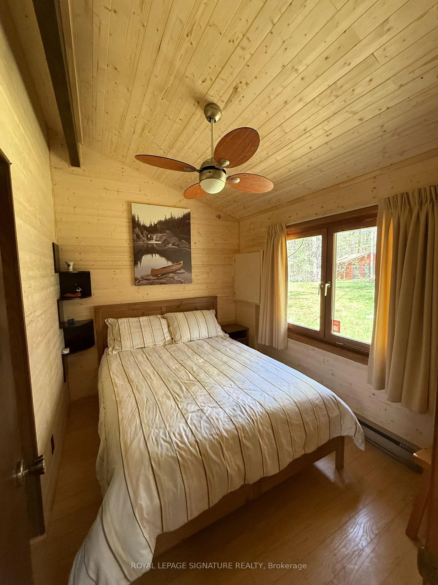 Photo 9 of 1743 North Muldrew Lake Road, Gravenhurst, Wood (Gravenhurst) — HOMEH