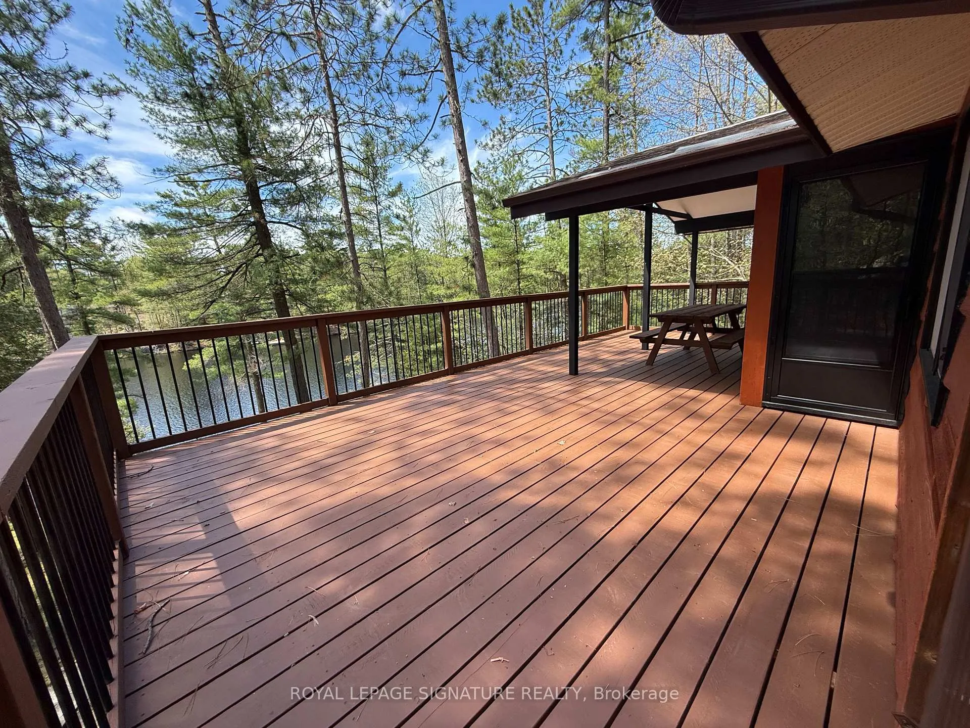 Photo 15 of 1743 North Muldrew Lake Road, Gravenhurst, Wood (Gravenhurst) — HOMEH