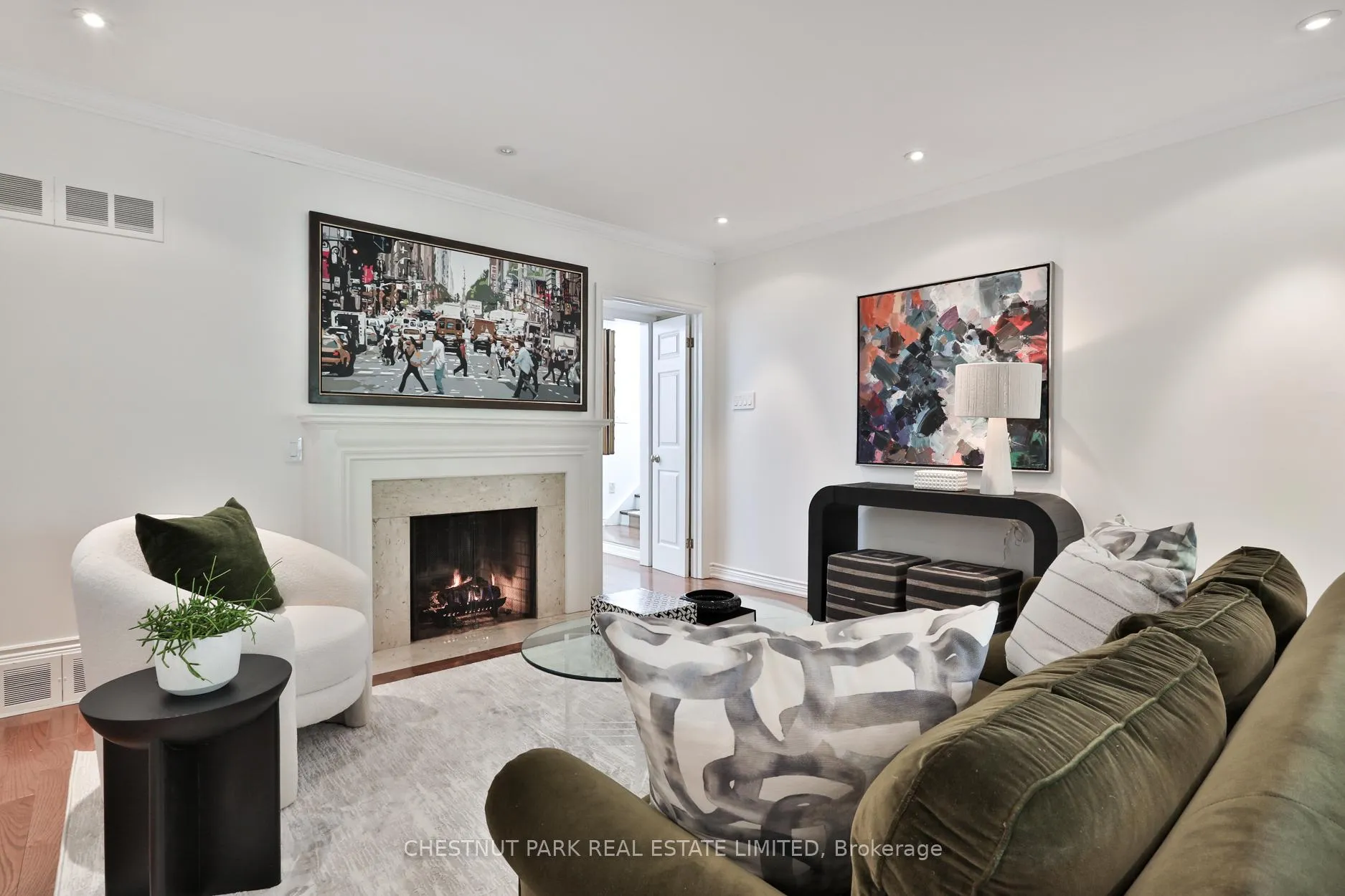 Photo 5 of 86 Glen Road, Toronto, Rosedale-Moore Park — HOMEH