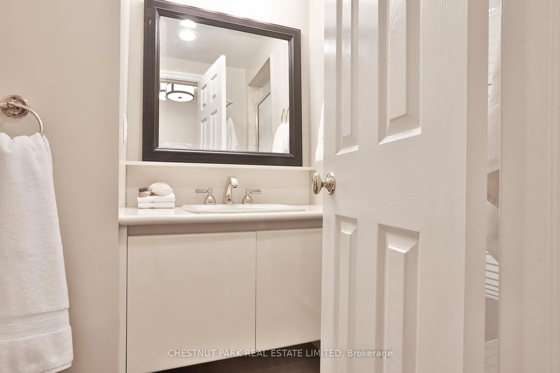 Photo 42 of 86 Glen Road, Toronto, Rosedale-Moore Park — HOMEH