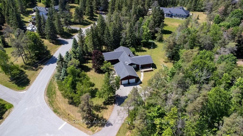 Front of 32 Forest Drive