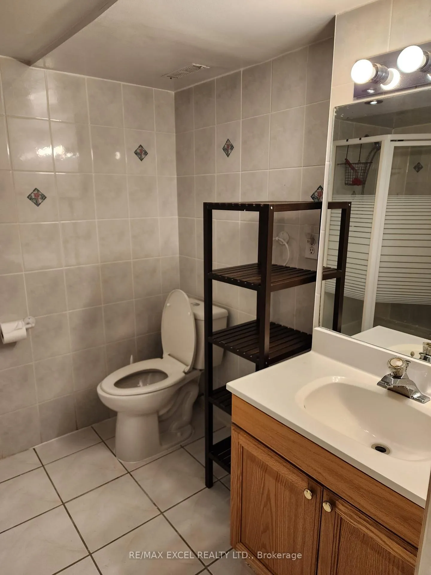 Photo 7 of Unit Bsmt, 20 Wickham Court, Markham, Milliken Mills East — HOMEH