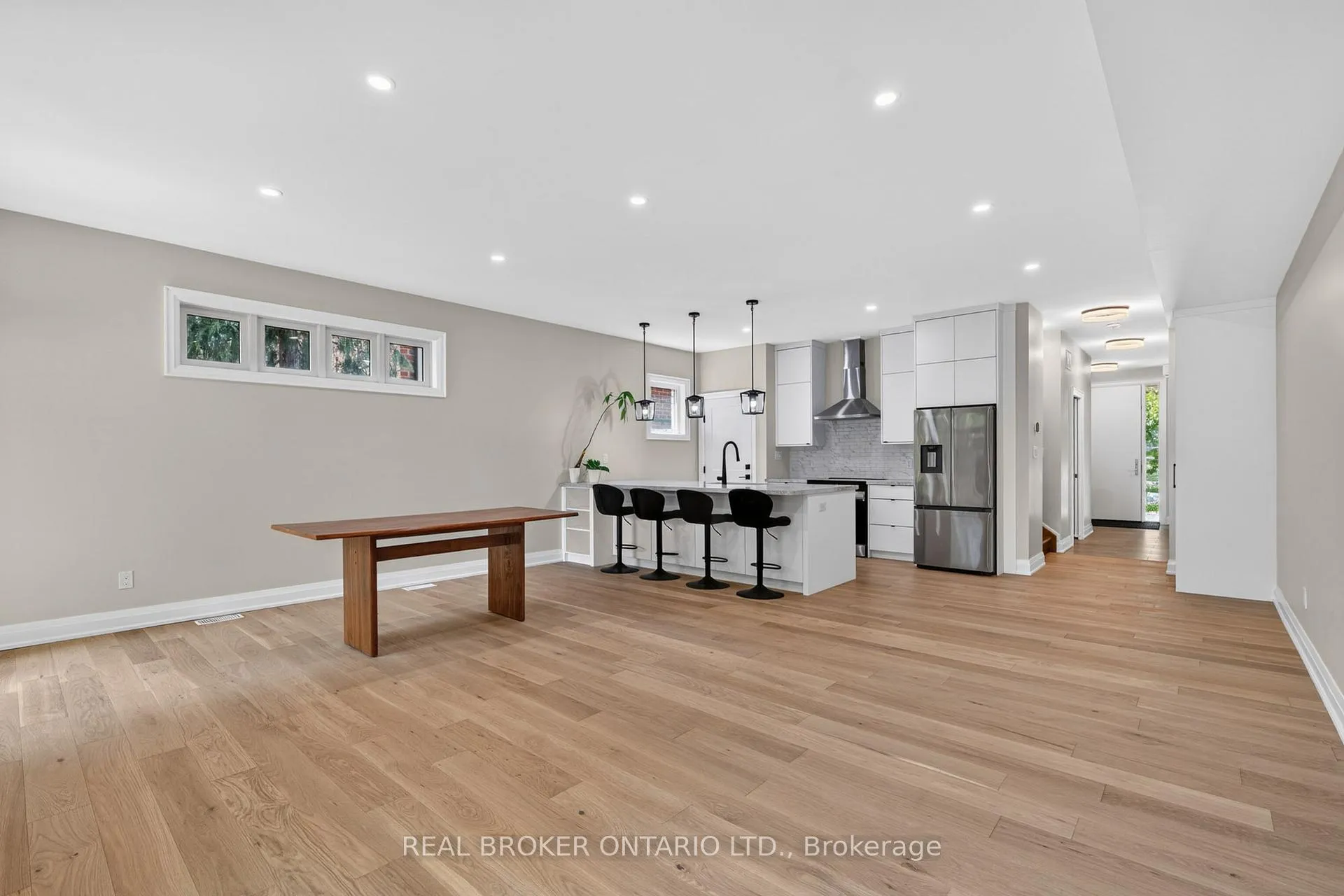 Photo 29 of 5 Marina Avenue, Etobicoke, Long Branch — HOMEH