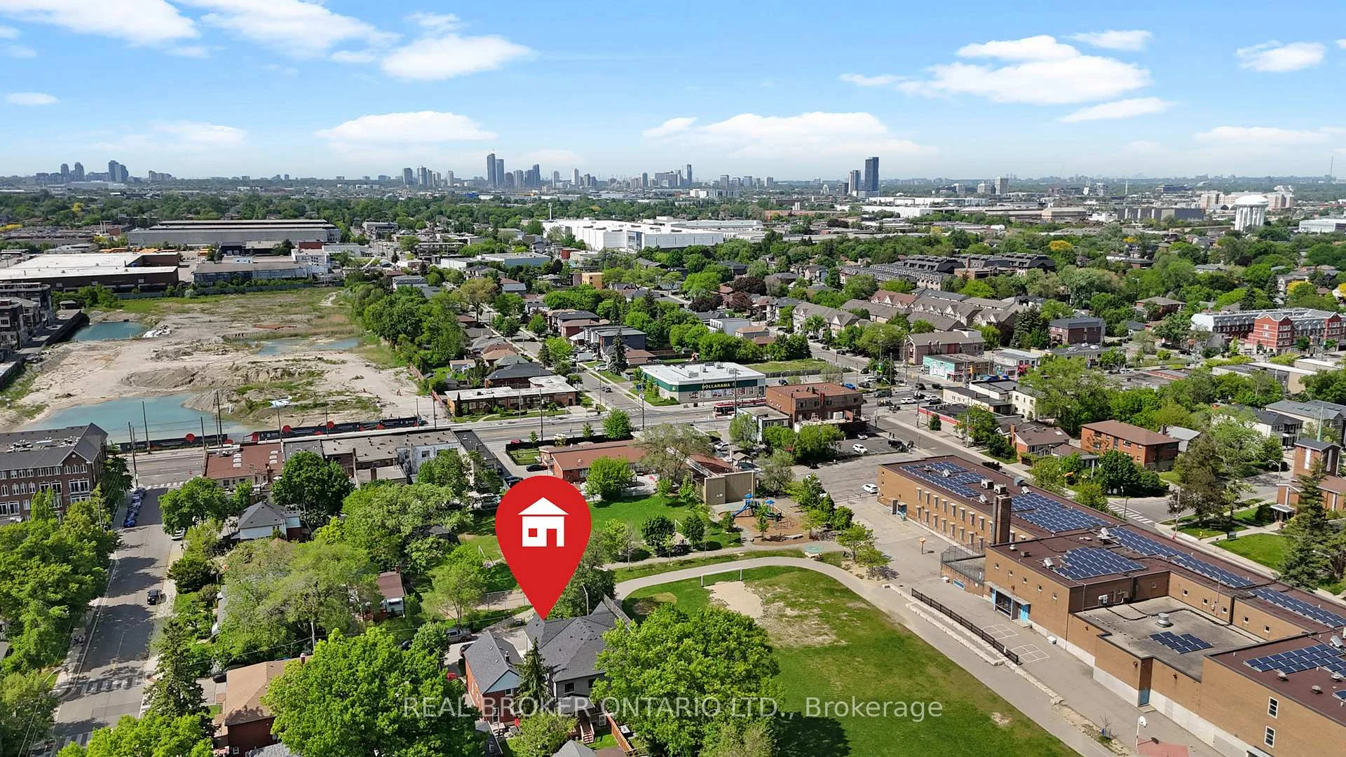 Photo 20 of 5 Marina Avenue, Etobicoke, Long Branch — HOMEH