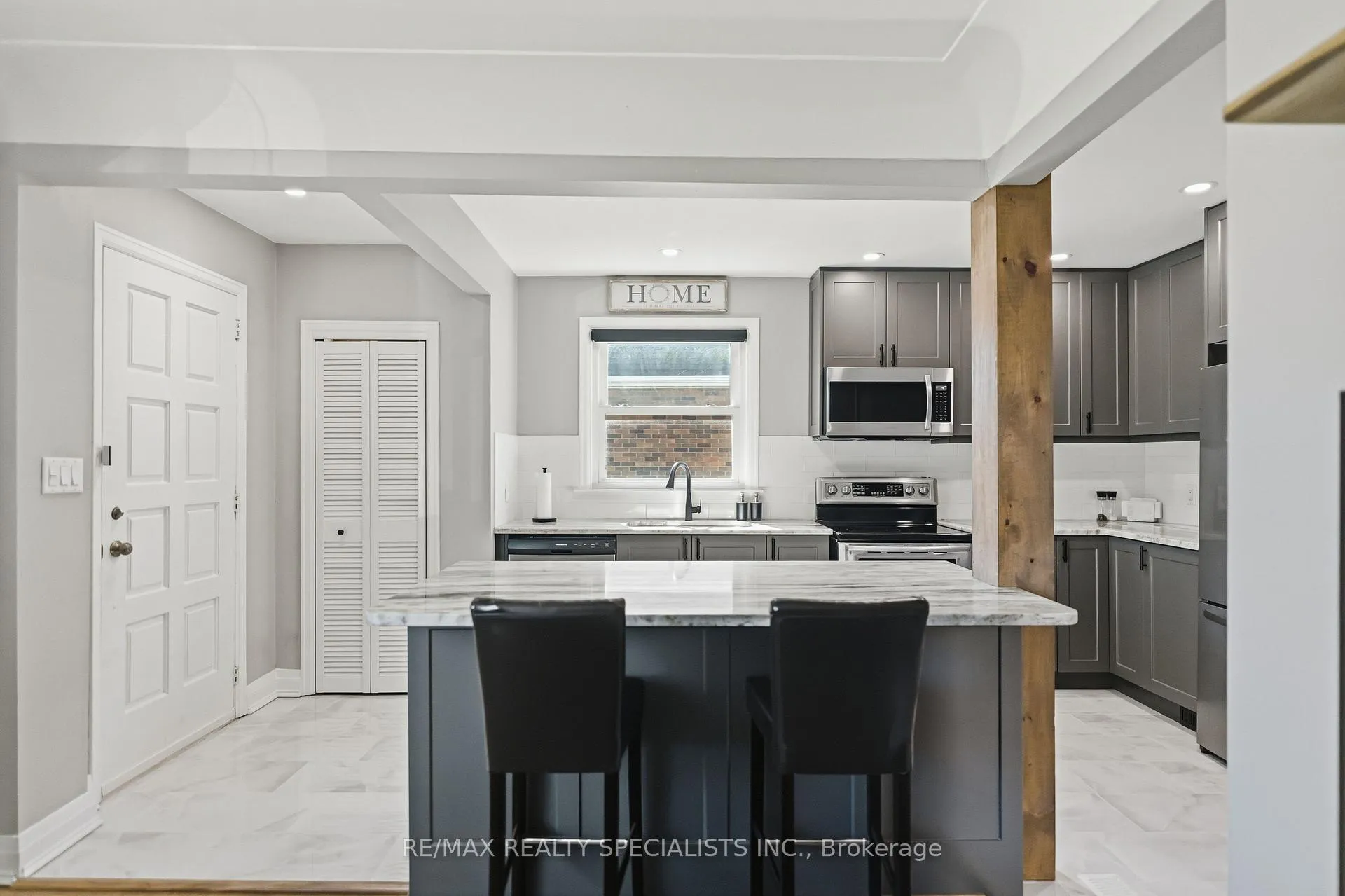 Photo 10 of 14 Russell Street, Hamilton, Eastmount — HOMEH