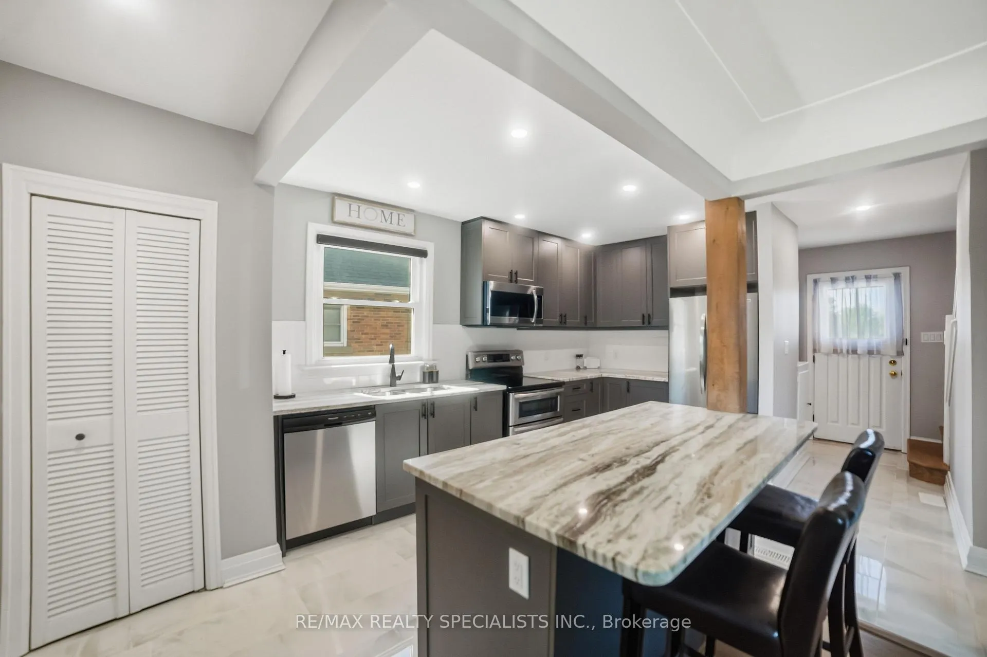 Photo 13 of 14 Russell Street, Hamilton, Eastmount — HOMEH
