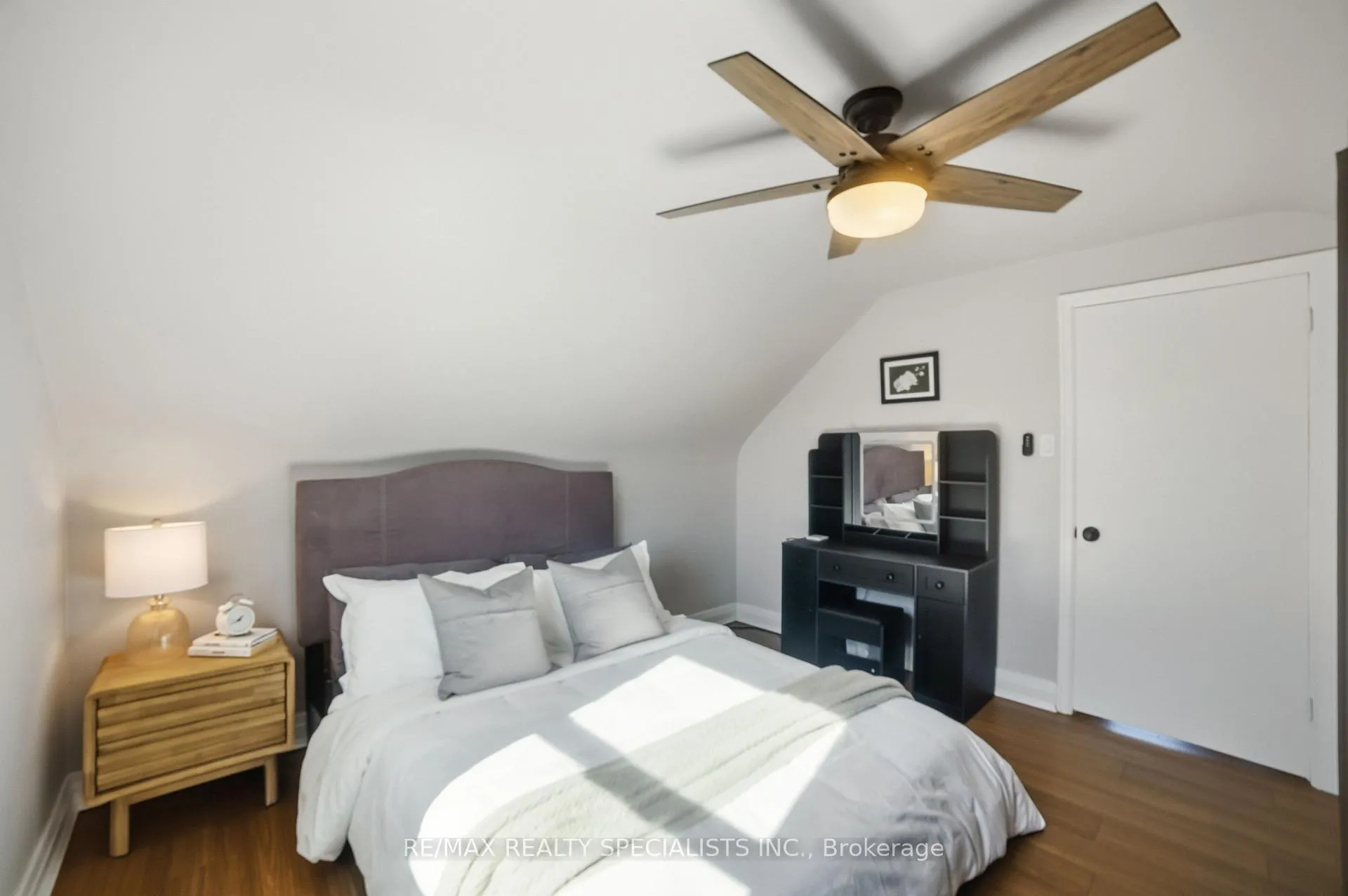 Photo 20 of 14 Russell Street, Hamilton, Eastmount — HOMEH
