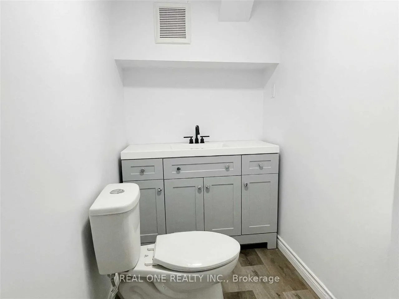 Photo 7 of Unit Basement, 36 Victor Boulevard, Hamilton, Greeningdon — HOMEH